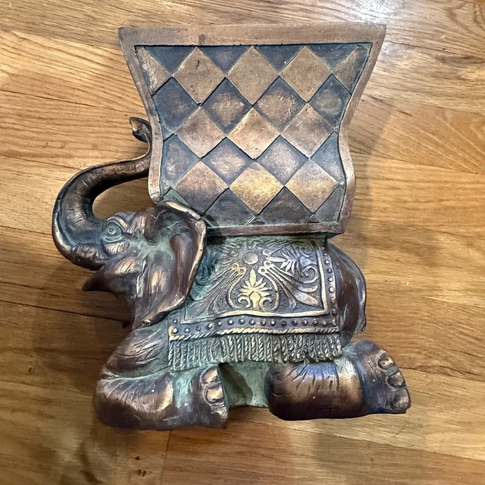 Vintage Style Bronze Colored  Elephant Planter Decorative Basket Animal Statue